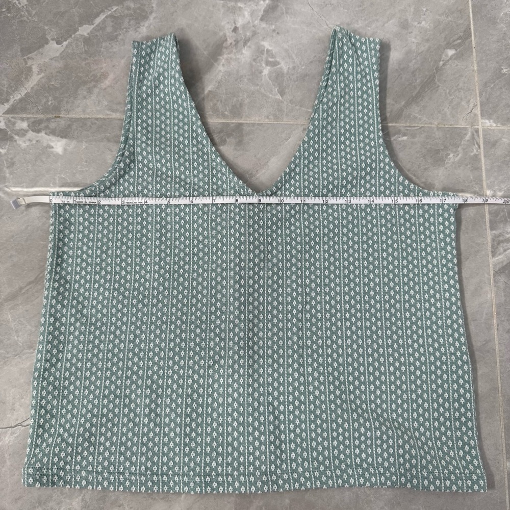 Women’s Madewell Jacquard Peekaboo Back Crop V-Neck Tank Top Size Small - Picture 14 of 16